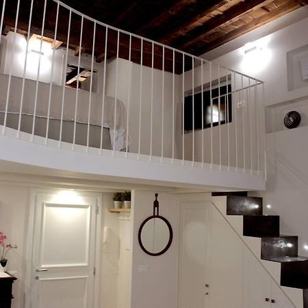 Art Apartment Santa Croce Suite Φλωρεντία Εξωτερικό φωτογραφία
