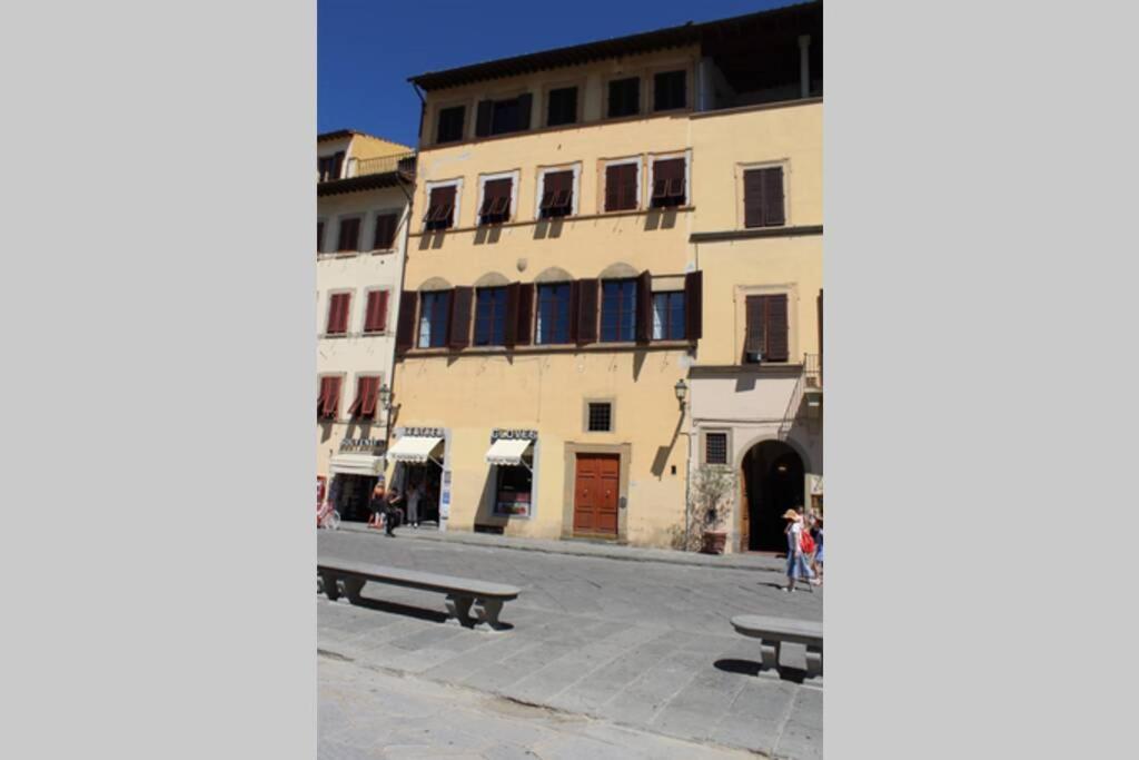 Art Apartment Santa Croce Suite Φλωρεντία Εξωτερικό φωτογραφία