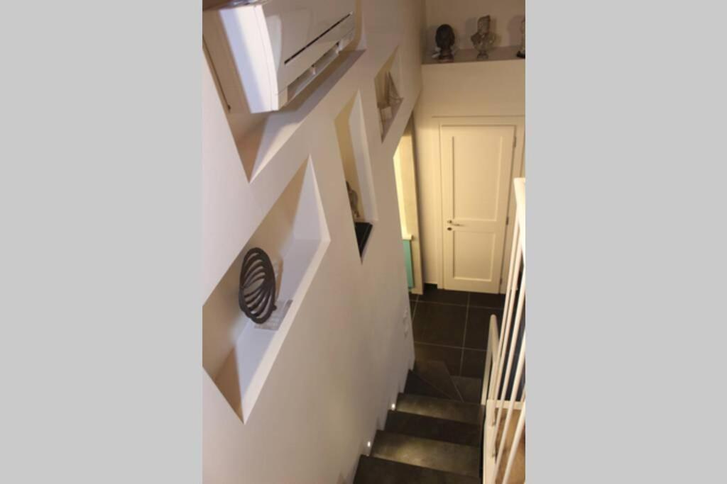 Art Apartment Santa Croce Suite Φλωρεντία Εξωτερικό φωτογραφία