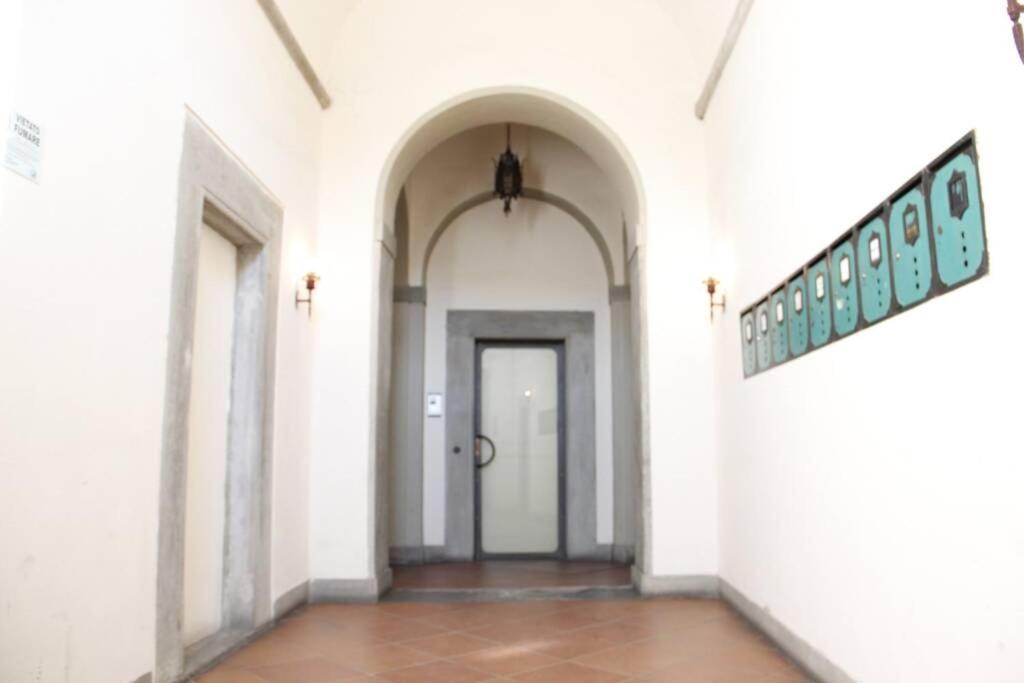 Art Apartment Santa Croce Suite Φλωρεντία Εξωτερικό φωτογραφία